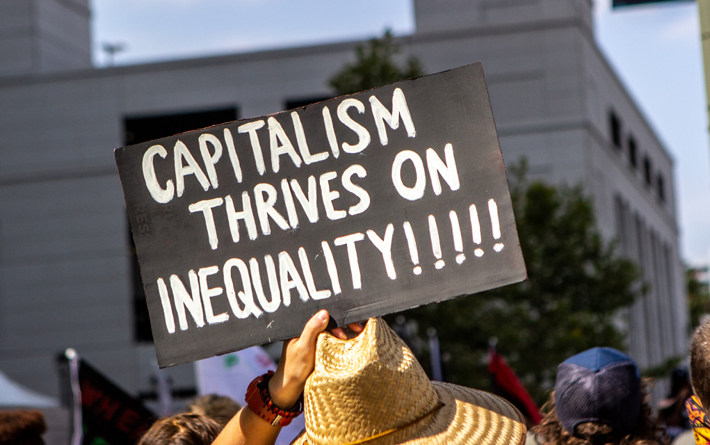 pros-and-cons-of-capitalism-in-the-twenty-first-century-pros-and-cons