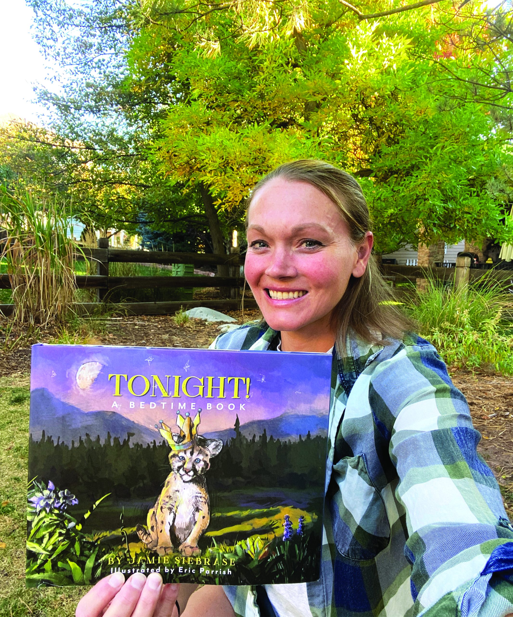 Book-Selfie-scaled